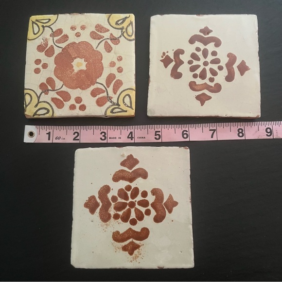 Mexican Hand Painted Terra-Cotta Talavera Vintage Tiles Set of 3 - Picture 10 of 13